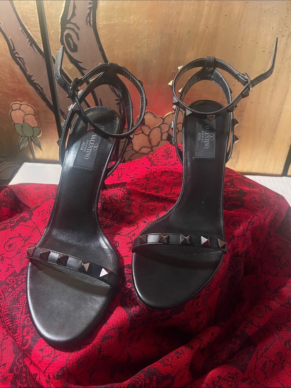 Valentino Garavani Black Leather Rockstud Ankle-Strap Heels Size 7